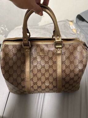 Gucci Metallic gold Boston bag size 30